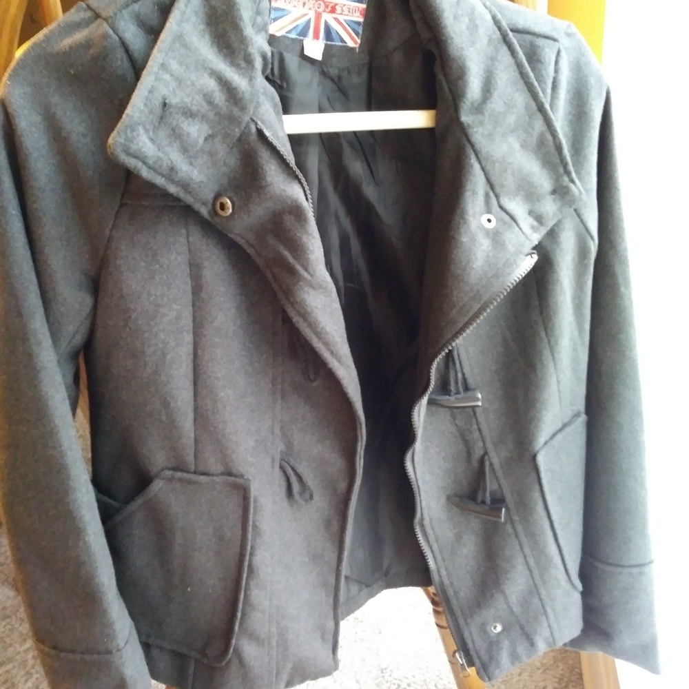Jacket - Picture 2 of 4